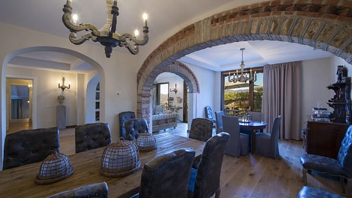 Villa Mia Dining area