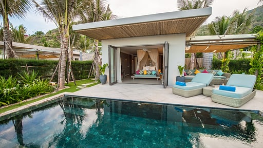 Beachfront Villa Swimming pool