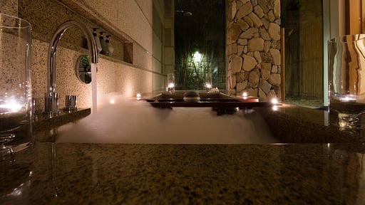 Beachfront Villa Bedroom 