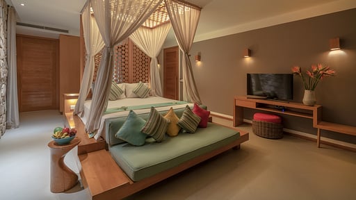 Beachfront Villa Bedroom 