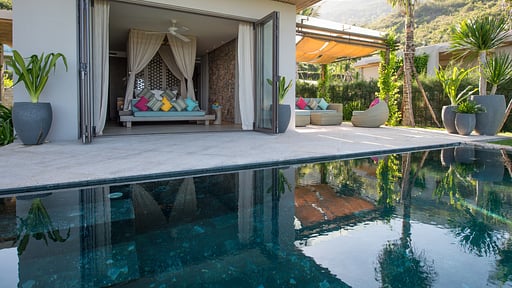 Beachfront Villa Swimming pool