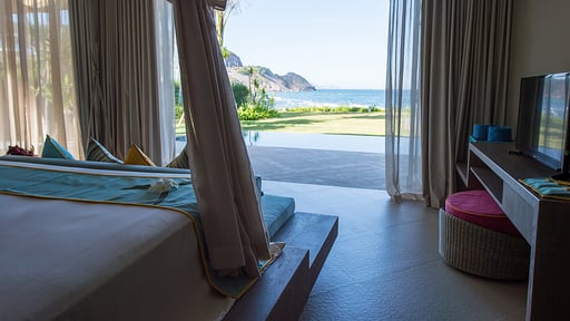 Beachfront Villa Bedroom 
