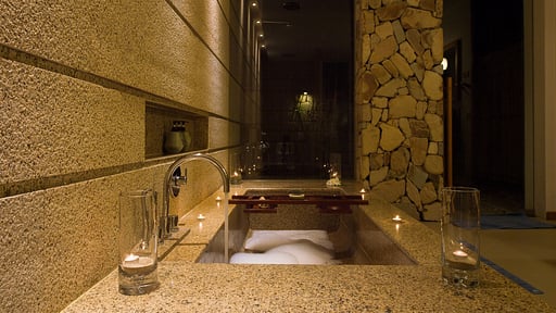 Beachfront Villa Bedroom 