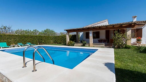 Villa Midnight Blue Swimming pool