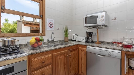 Villa Midnight Blue Kitchen