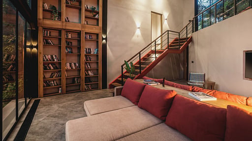 Villa Milliways Living room