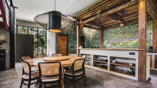 Villa Milliways Dining area