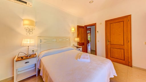 Villa Mimas Bedroom 1