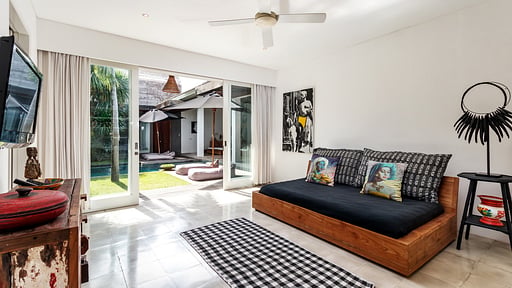 Villa Mimi Living room 2