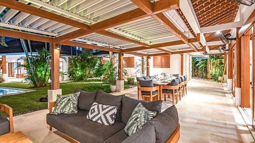 Villa Mimpi Nyata Terrasse/Veranda