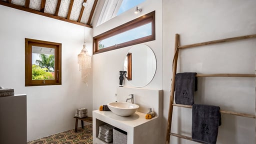Villa Mimpi Slaapkamer 5