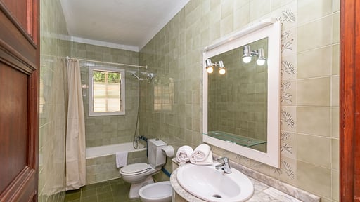 Villa Minerva Bedroom 1