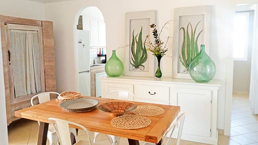 Villa Minni Dining area