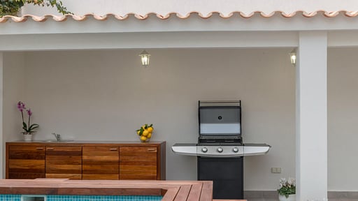 Miquel Santandreu Бассейн