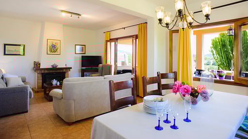 Villa Miquel Tomas Living room