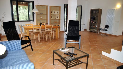 Villa Mirabelle Salon