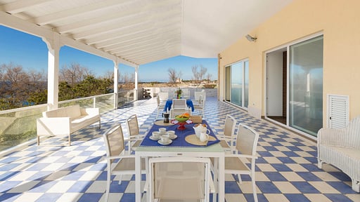 Villa Miramare Terrasse