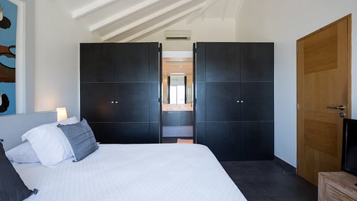 Villa Mirande Bedroom 2