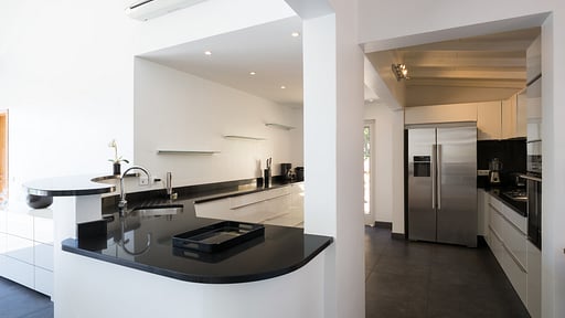 Villa Mirande Kitchen