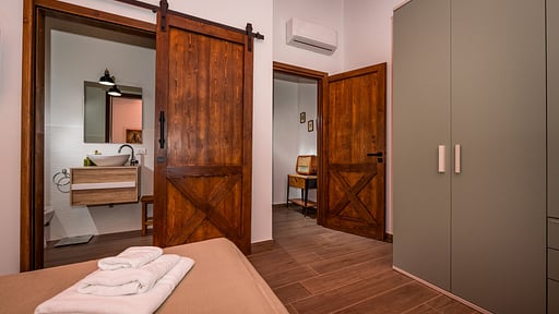 Villa Miro Golfo Bedroom 2