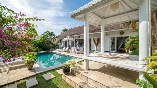 Villa Moana Poe Swimming pool