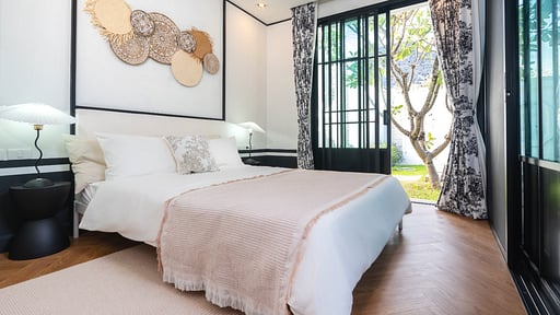 Villa Mono Bedroom 1