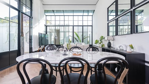 Villa Mono Dining area