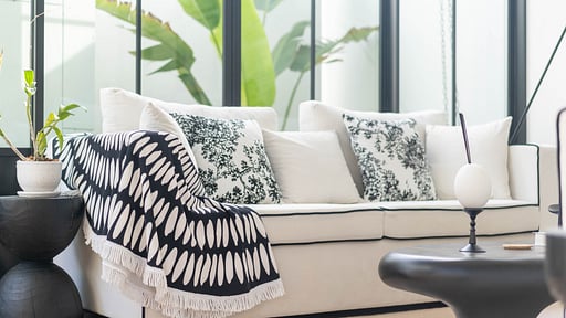 Villa Mono Living room