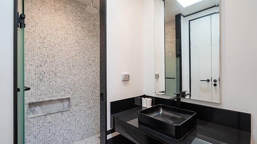 Villa Mono Bedroom 2