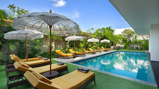 Monolocale Royal Villa One Otros