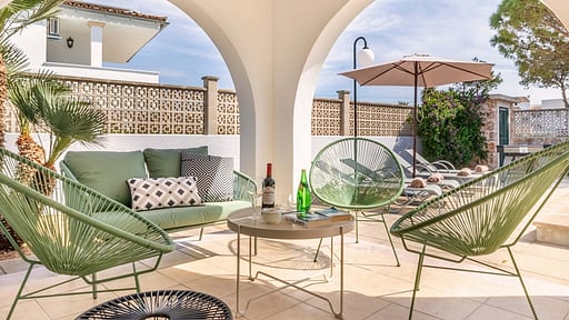 Villa Monsy II Terrace/Veranda