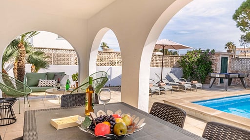 Villa Monsy II Dining area