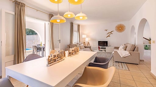 Villa Monsy II Dining area