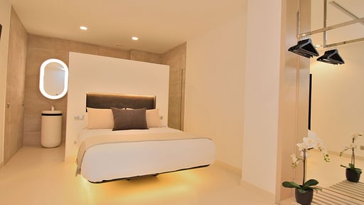 Villa Montblau Bedroom 4