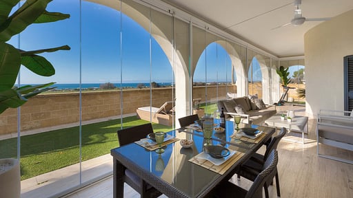 Villa Montecarlo Essecke