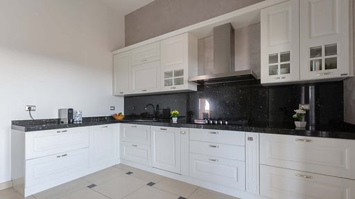 Villa Montecarlo Küche