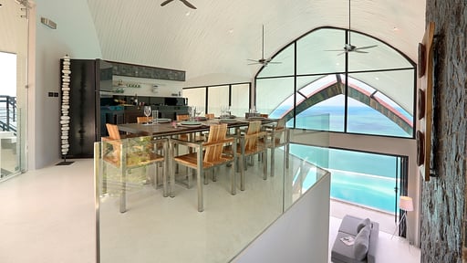 Villa Moonshadow Dining area