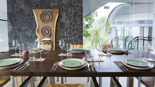 Villa Moonshadow Dining area