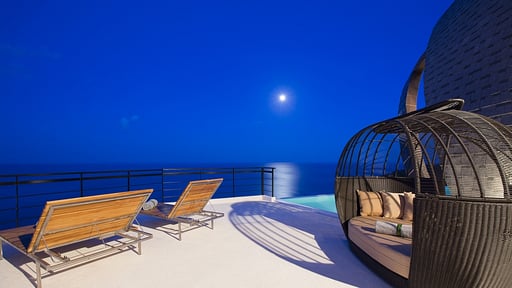 Villa Moonshadow Terrace/Veranda