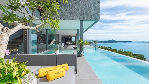 Villa Moonstar