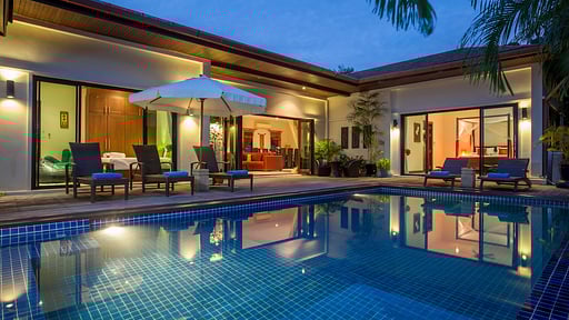 Villa Moonstone Swimming pool