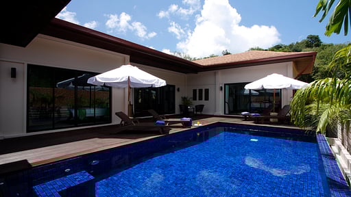 Villa Moonstone Swimming pool