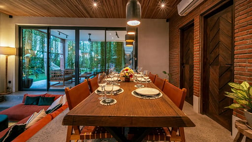 Villa Morotai Dining area