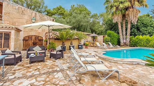 Villa Mosson Бассейн