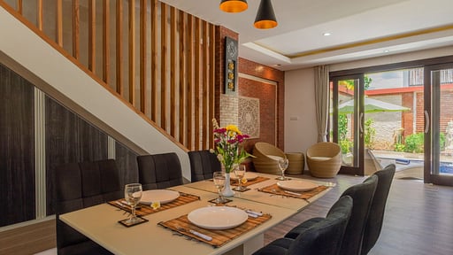 Villa Mozart Dining area