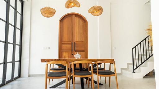 Villa Mucha Dining area