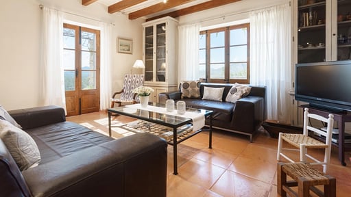 Villa Muntalegre Salon