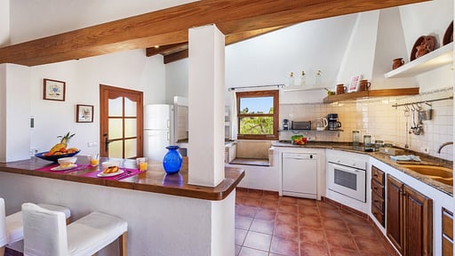 Villa Can Pedro Kitchen