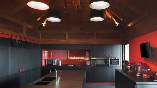 Villa Mythique Cuisine