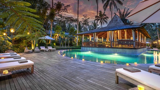 Villa Nag Shampa Swimming pool 1